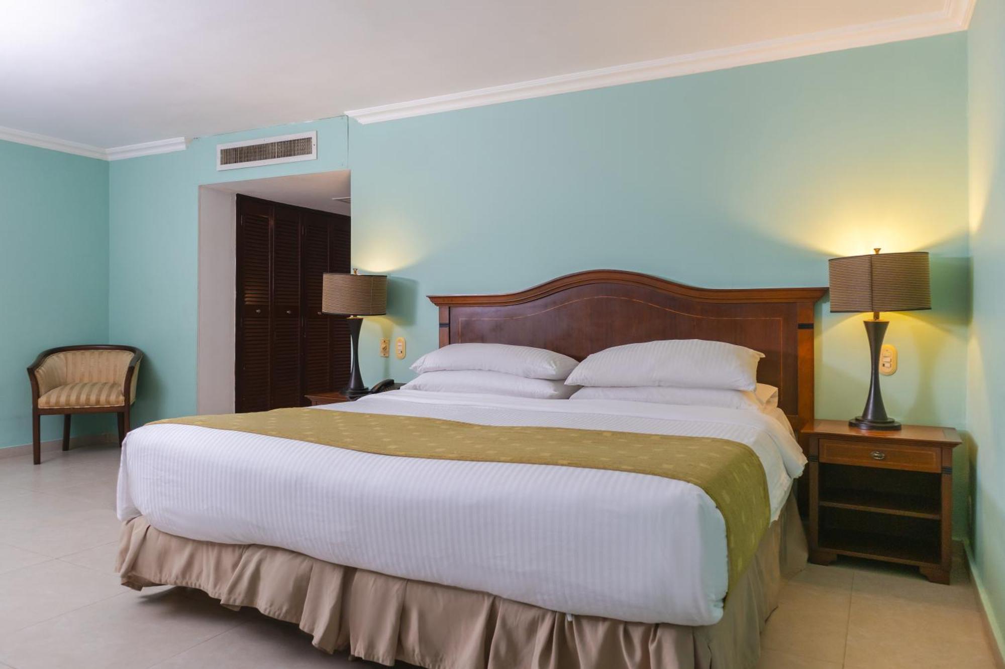 Hotel Faranda Express Puerta Del Sol Barranquilla, A Member Of Radisson Individuals Barranquilla  Eksteriør bilde